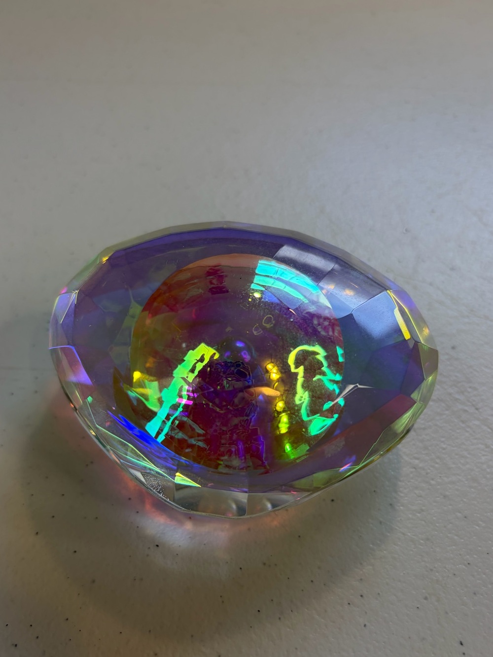 Oleg Cassini Crystal Oyster Clam Shell Paperweight Faux Pearl Iridescent Signed - Picture 4 of 6